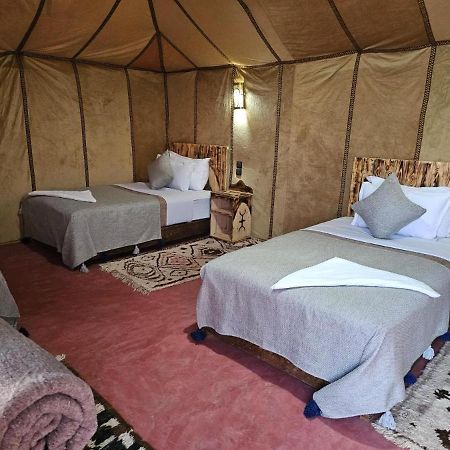 Отель Blue Sky Luxury Camp Мерзуга Экстерьер фото