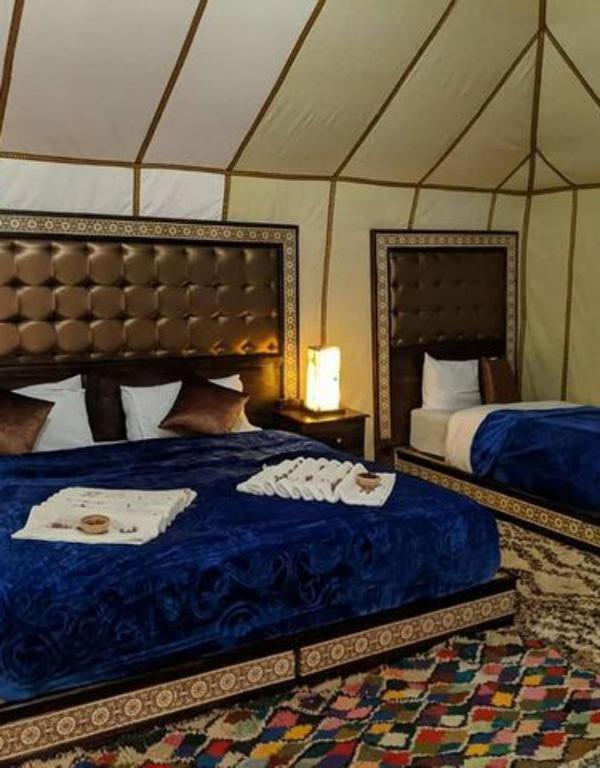 Отель Blue Sky Luxury Camp Мерзуга Экстерьер фото