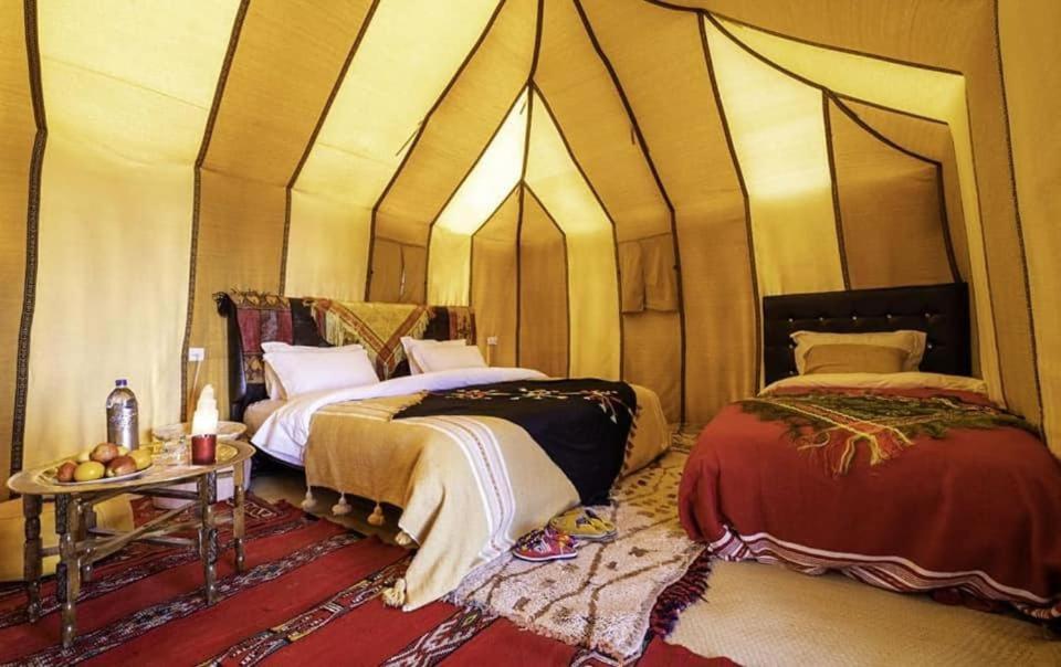Отель Blue Sky Luxury Camp Мерзуга Экстерьер фото