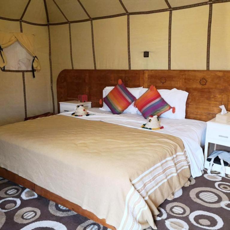 Отель Blue Sky Luxury Camp Мерзуга Экстерьер фото