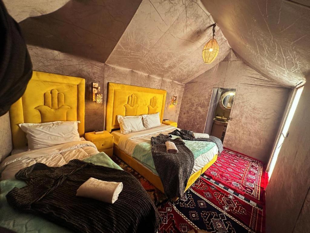 Отель Blue Sky Luxury Camp Мерзуга Экстерьер фото